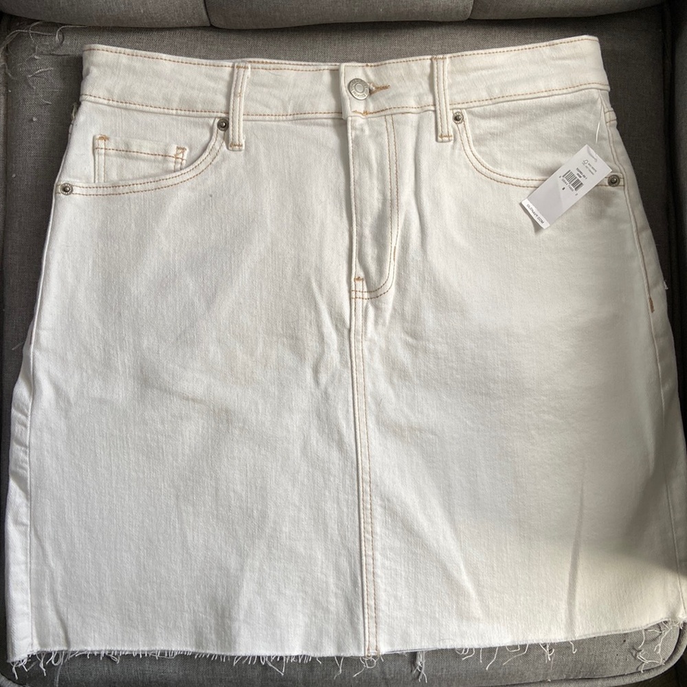 *NWT* White Jean Skirt